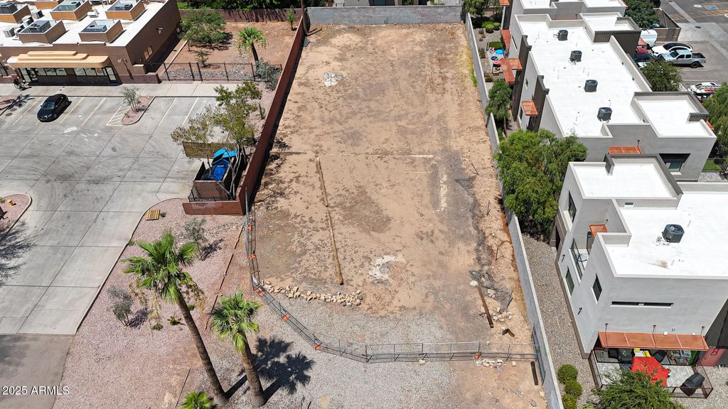 Photo of 1272 S Price Road #80, Tempe, AZ 85281 (MLS # 7002385)