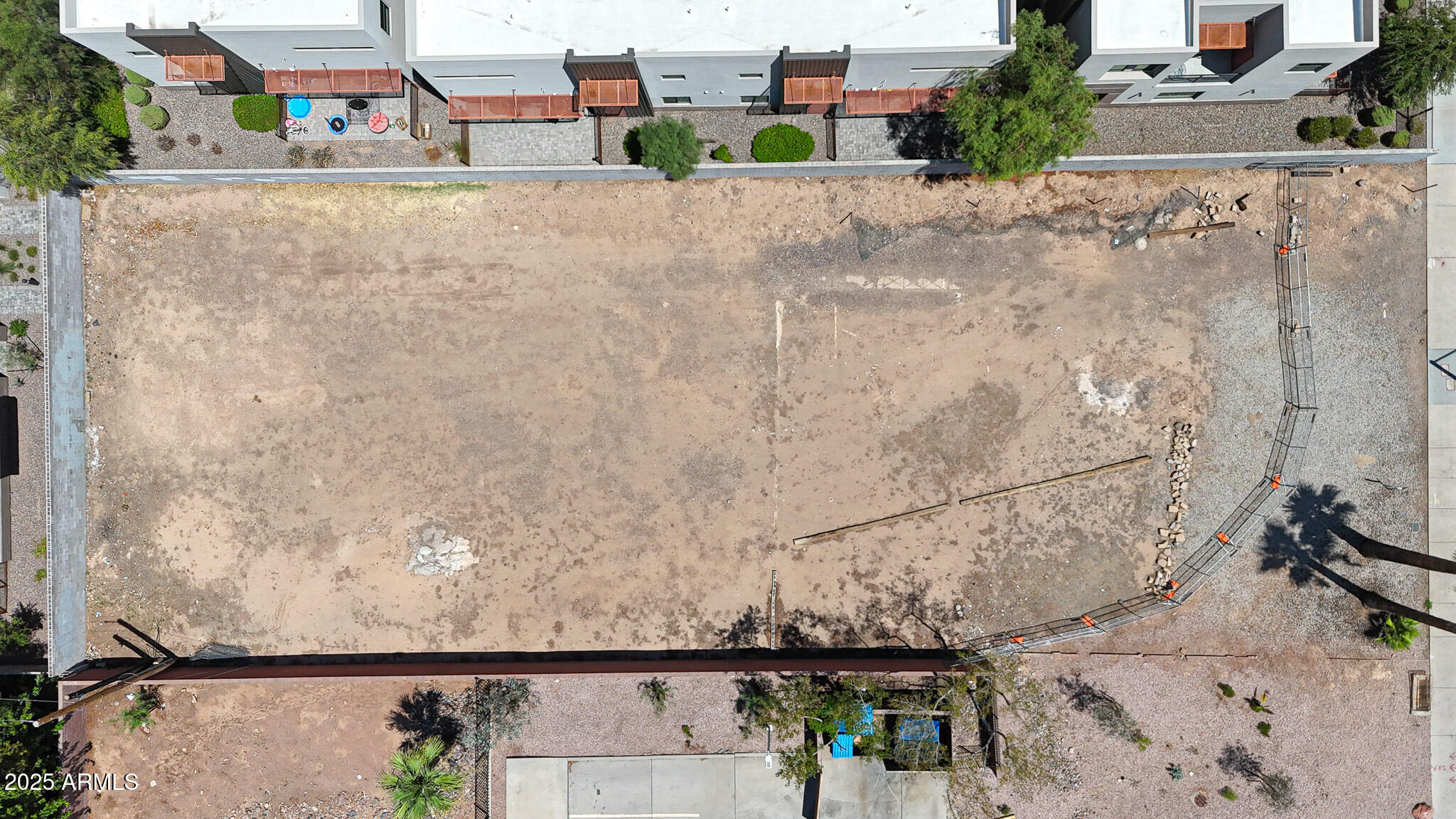 1272 S PRICE Road 80