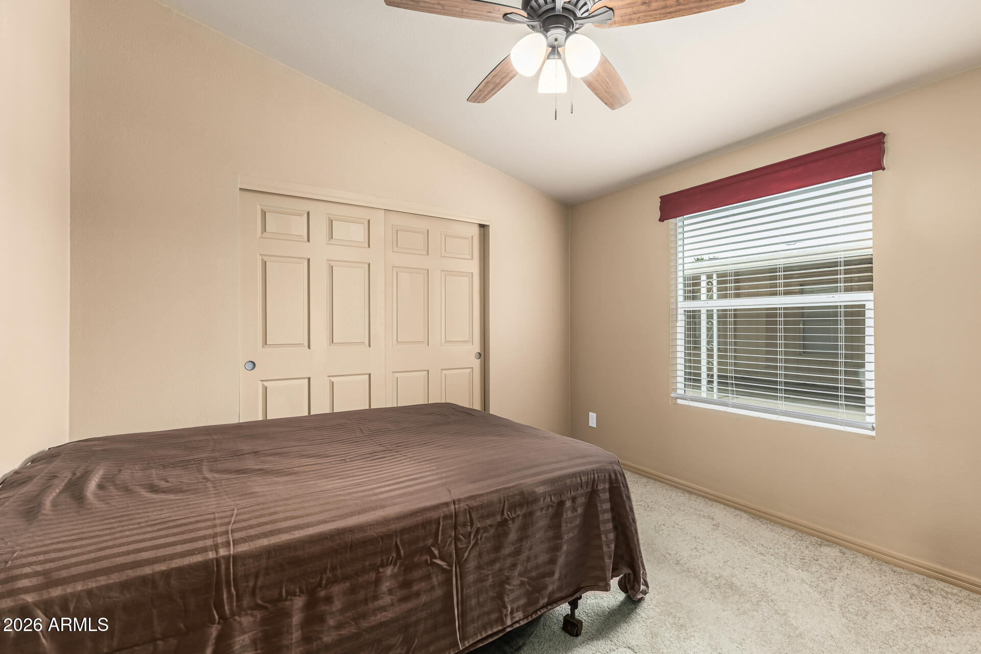Holiday Palms - Residential