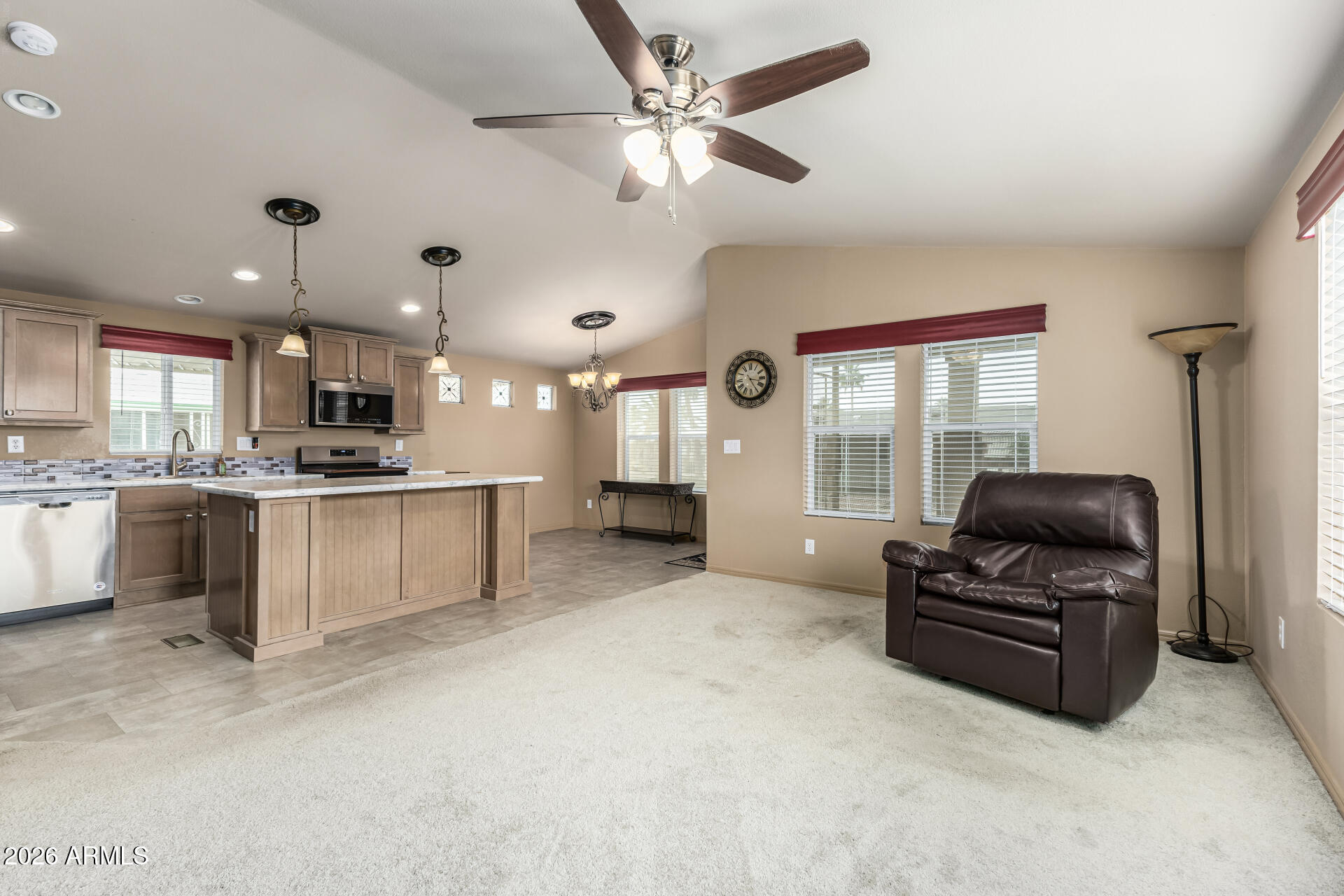 9302 E Broadway Road 117