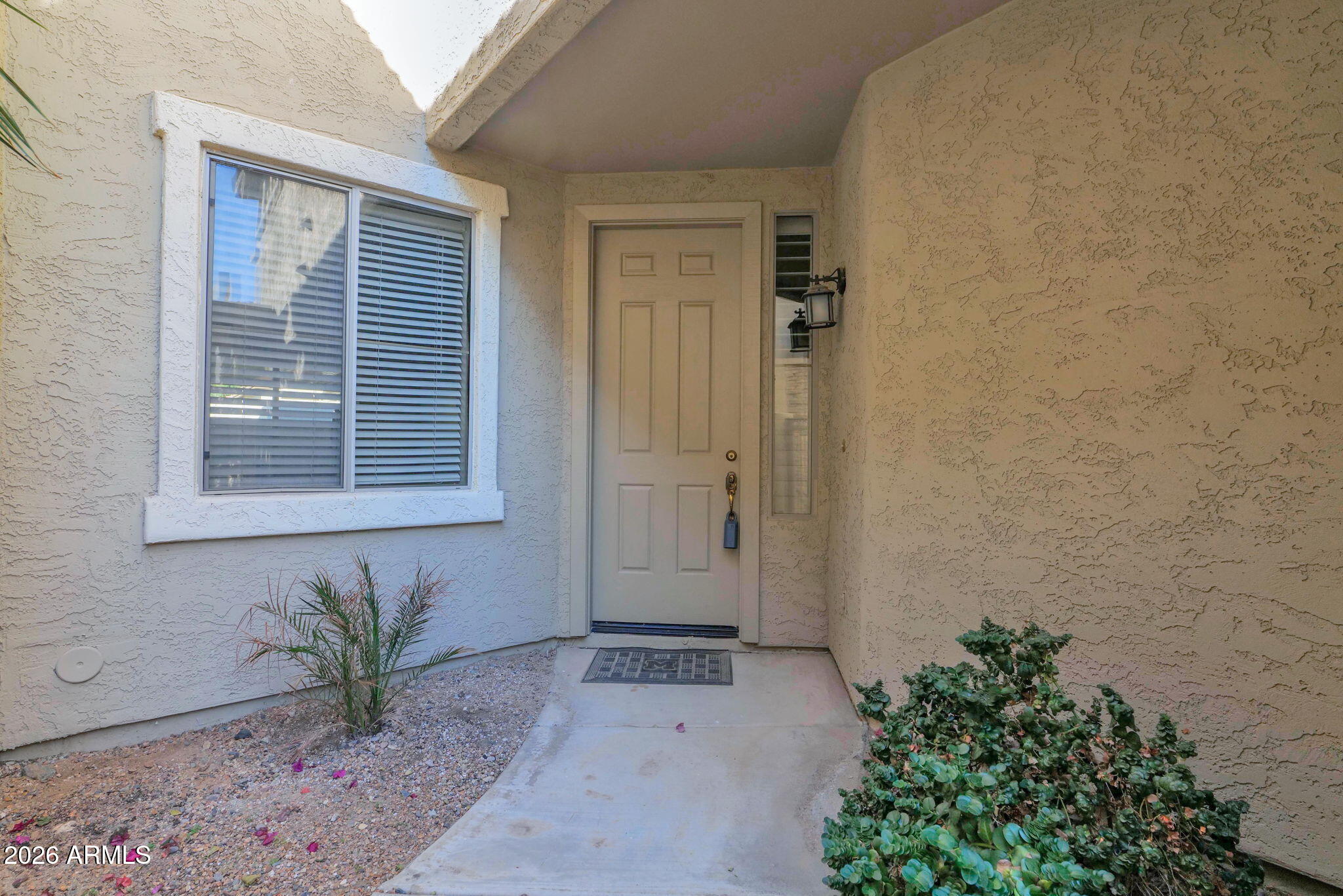 1024 E FRYE Road 1092