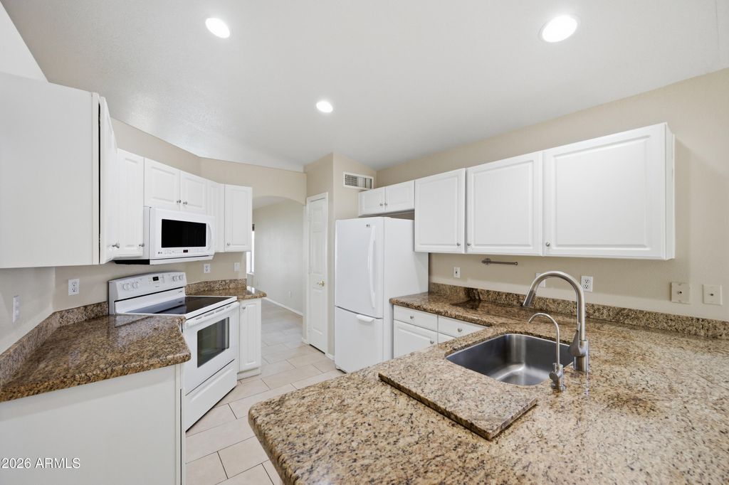 Photo of 700 E Gary Drive, Chandler, AZ 85225 (MLS # 6990082)