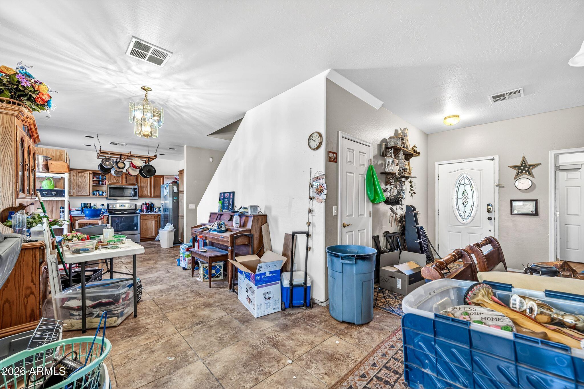 237 W SUNDANCE Drive