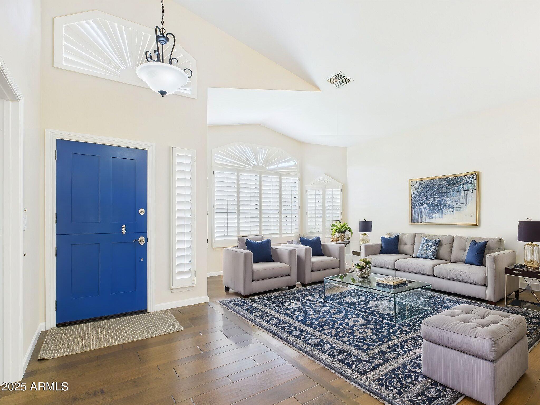 1635 W WISTERIA Drive