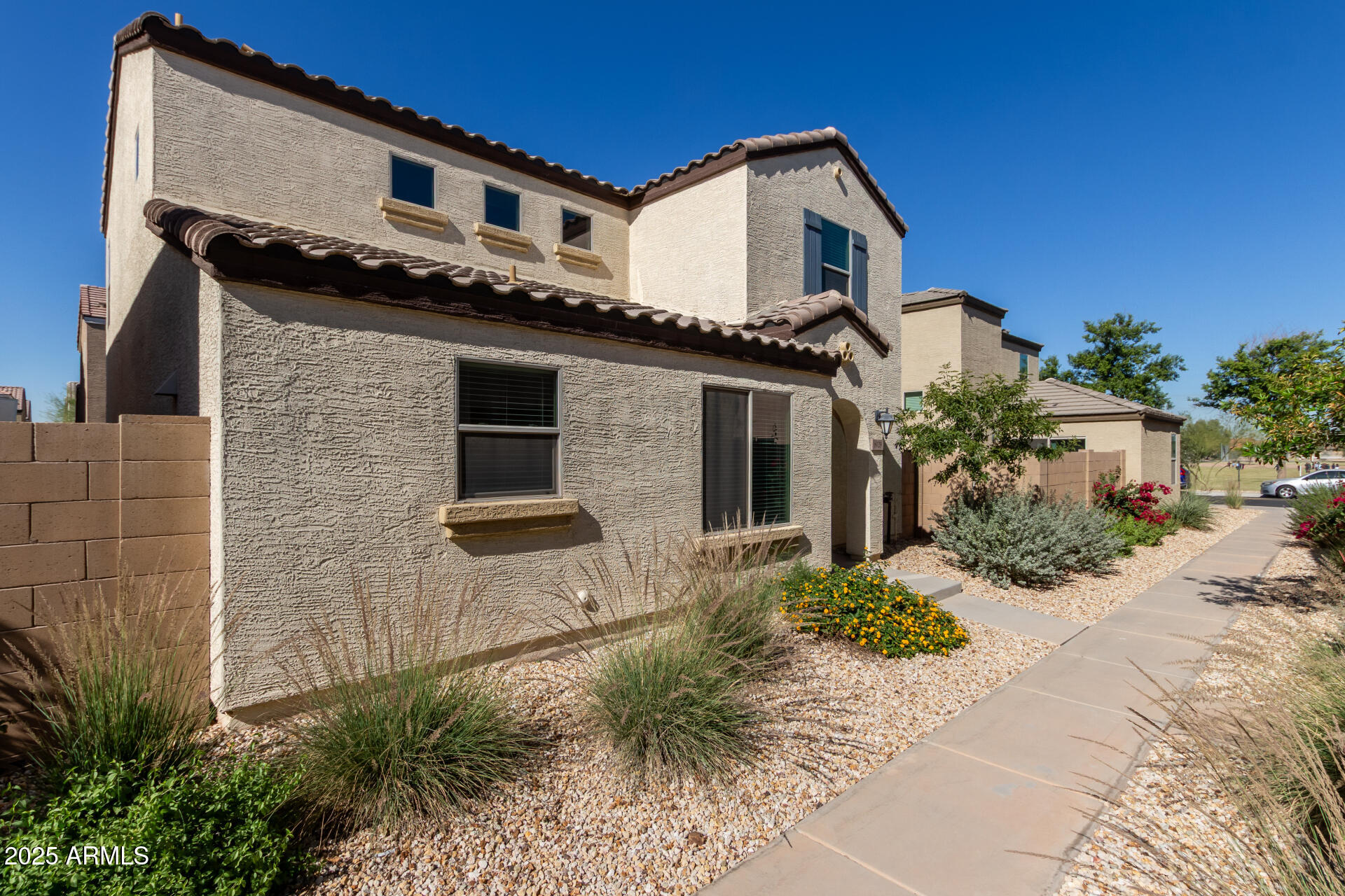 8029 W ALBENIZ Place