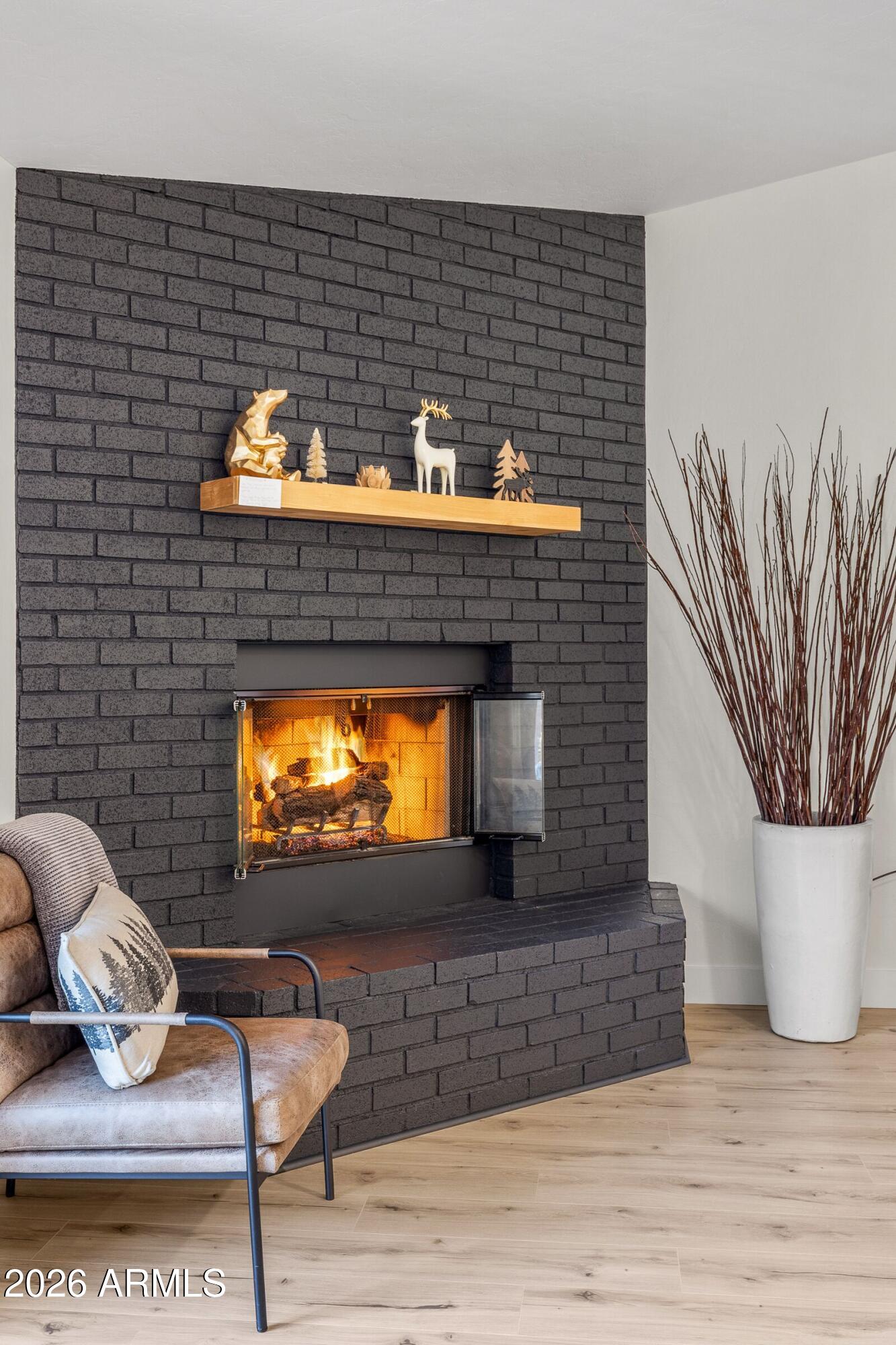 2805 N WALNUT HILLS Drive 33