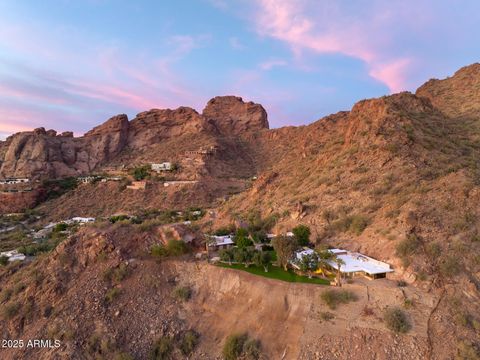 Photo of 5500 N Dromedary Road, Phoenix, AZ 85018 (MLS # 6950226)