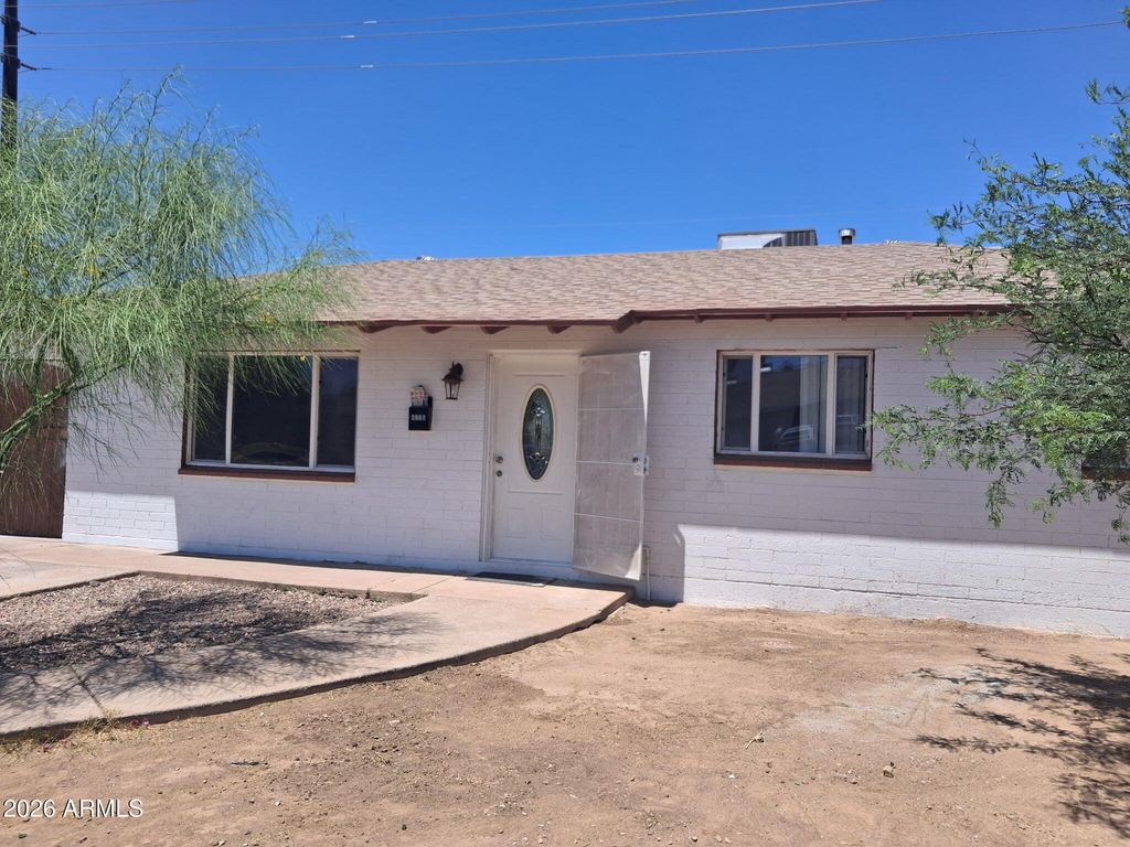 Photo of 4716 W Osborn Road, Phoenix, AZ 85031 (MLS # 7028507)