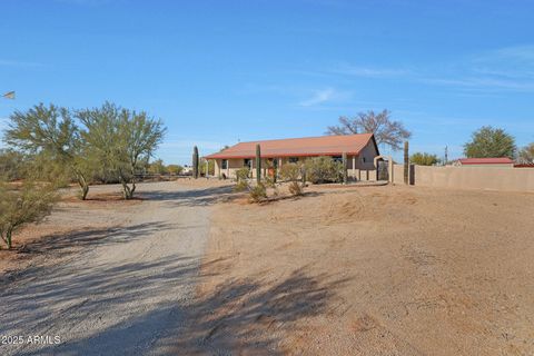 A home in Cave Creek