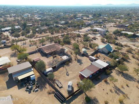 A home in Cave Creek