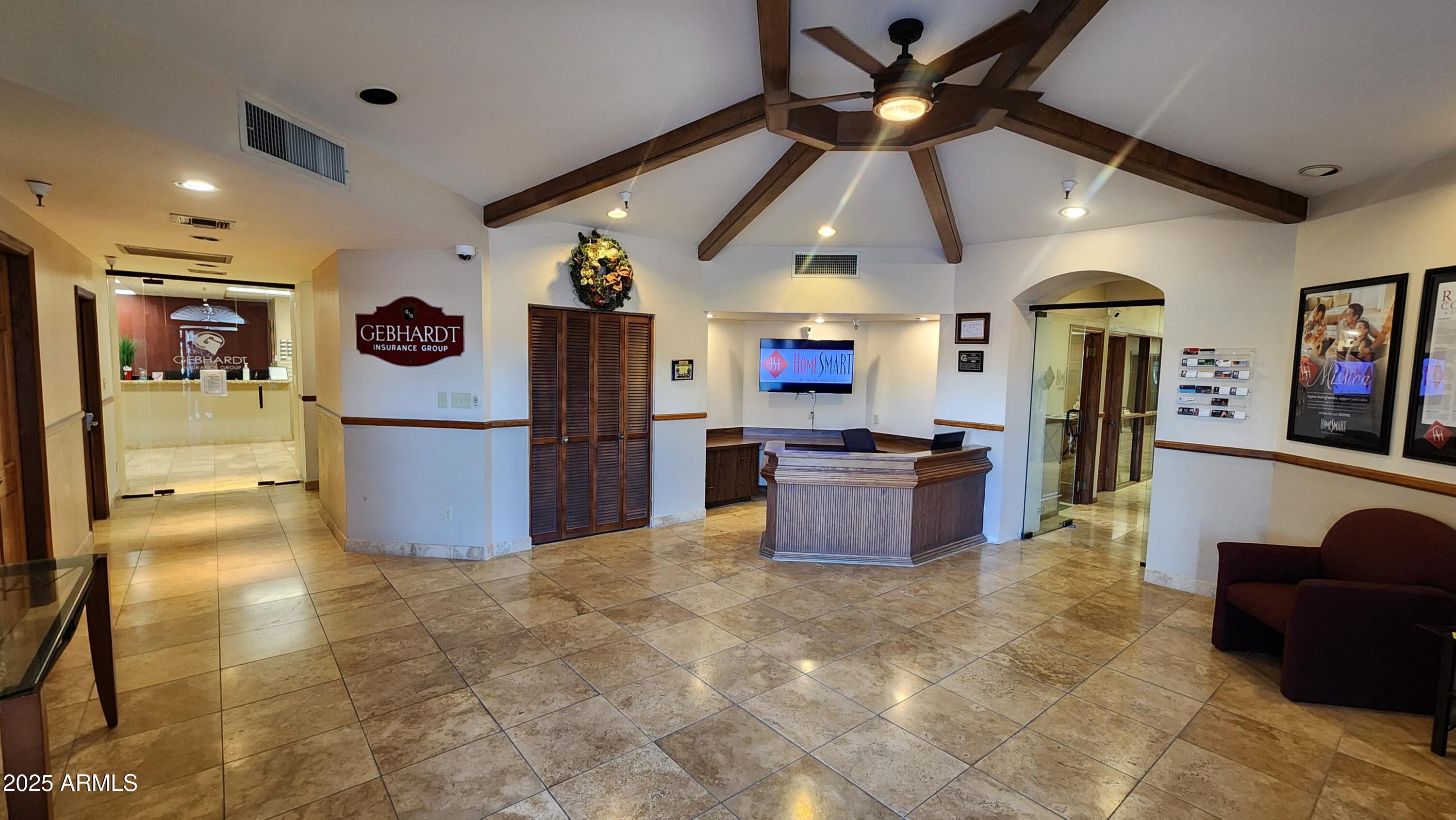 719 E COTTONWOOD Lane