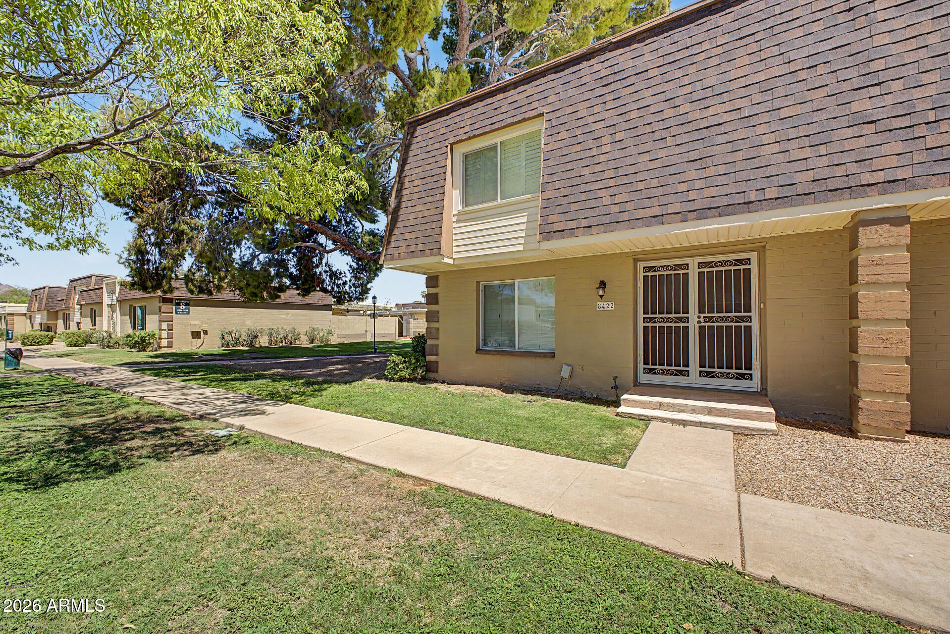 8422 E CHAPARRAL Road