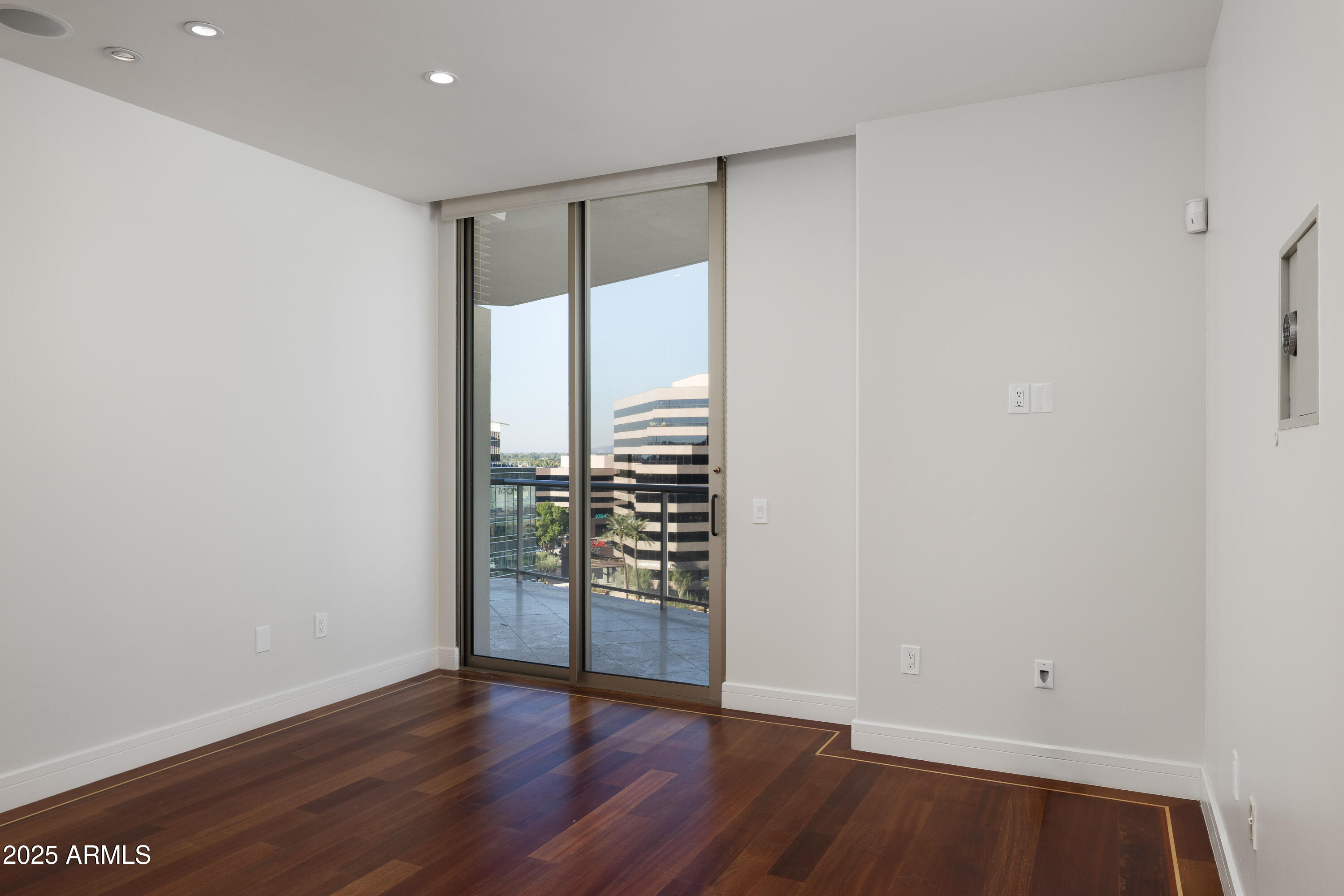 ESPLANADE PLACE CONDOMINIUM AMD - Residential