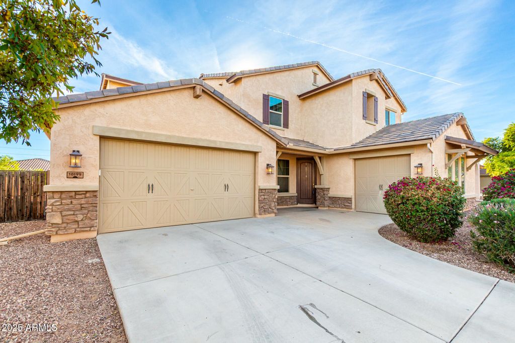 Photo of 18199 W Mackenzie Drive, Goodyear, AZ 85395 (MLS # 6948412)