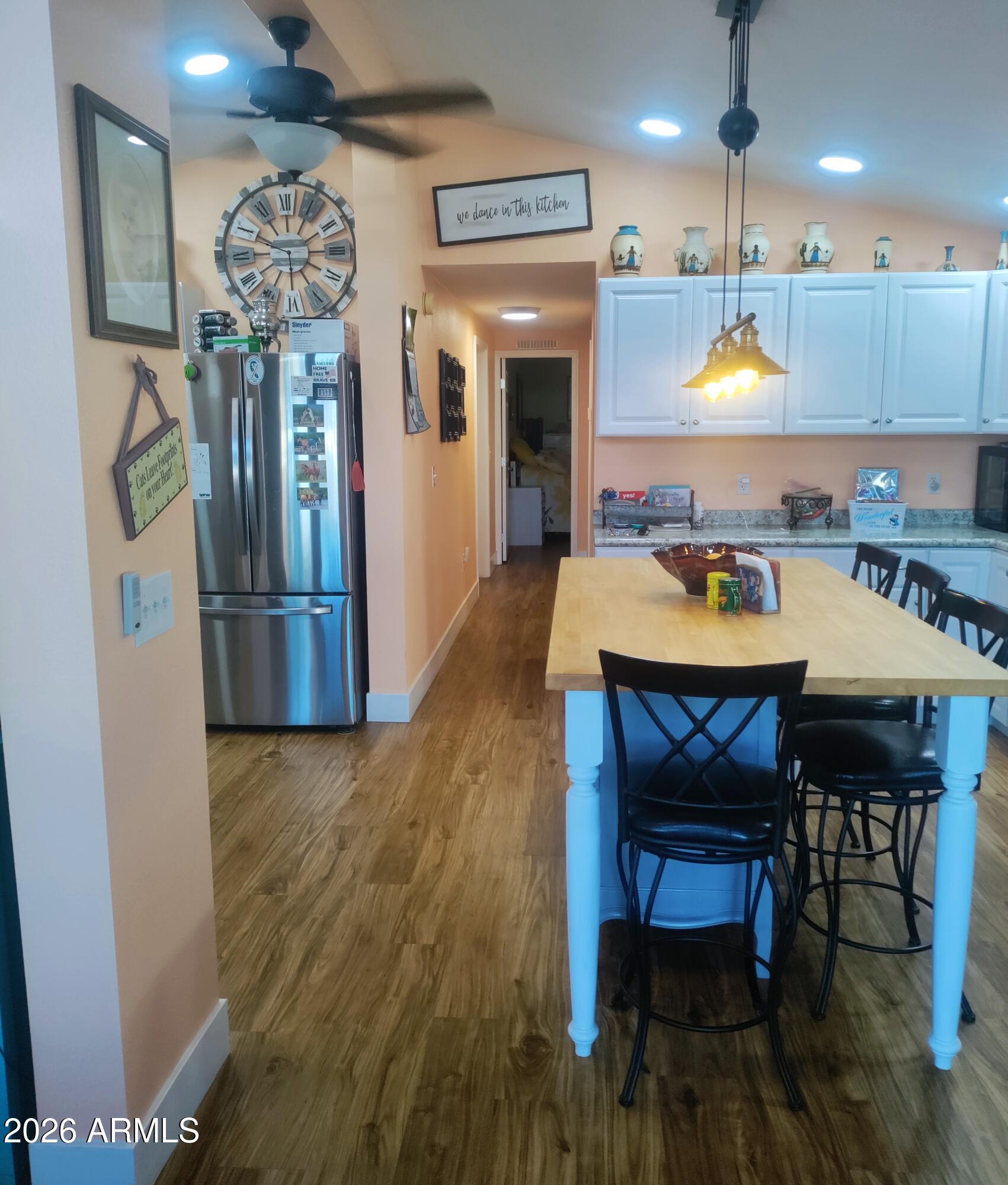 9427 E University Road 39