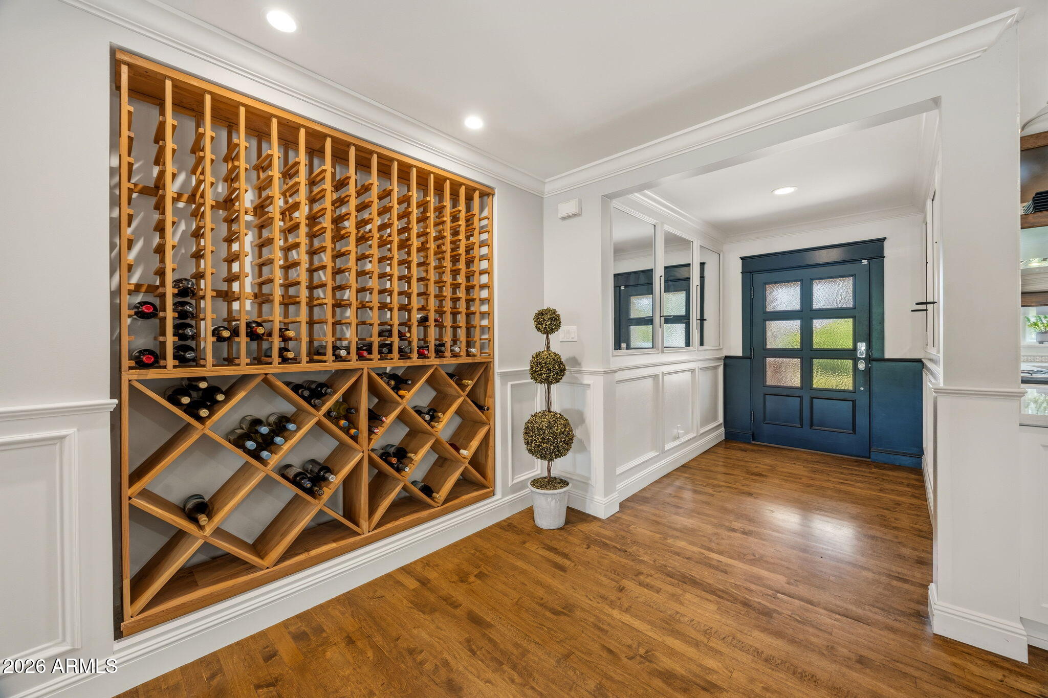 334 E GLENN Drive