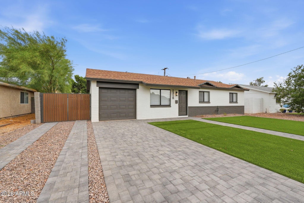 Photo of 1318 E Orange Street, Tempe, AZ 85281 (MLS # 7055585)