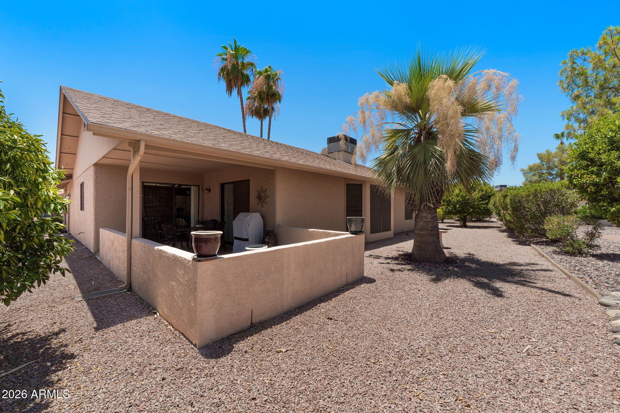 2076 LEISURE WORLD --