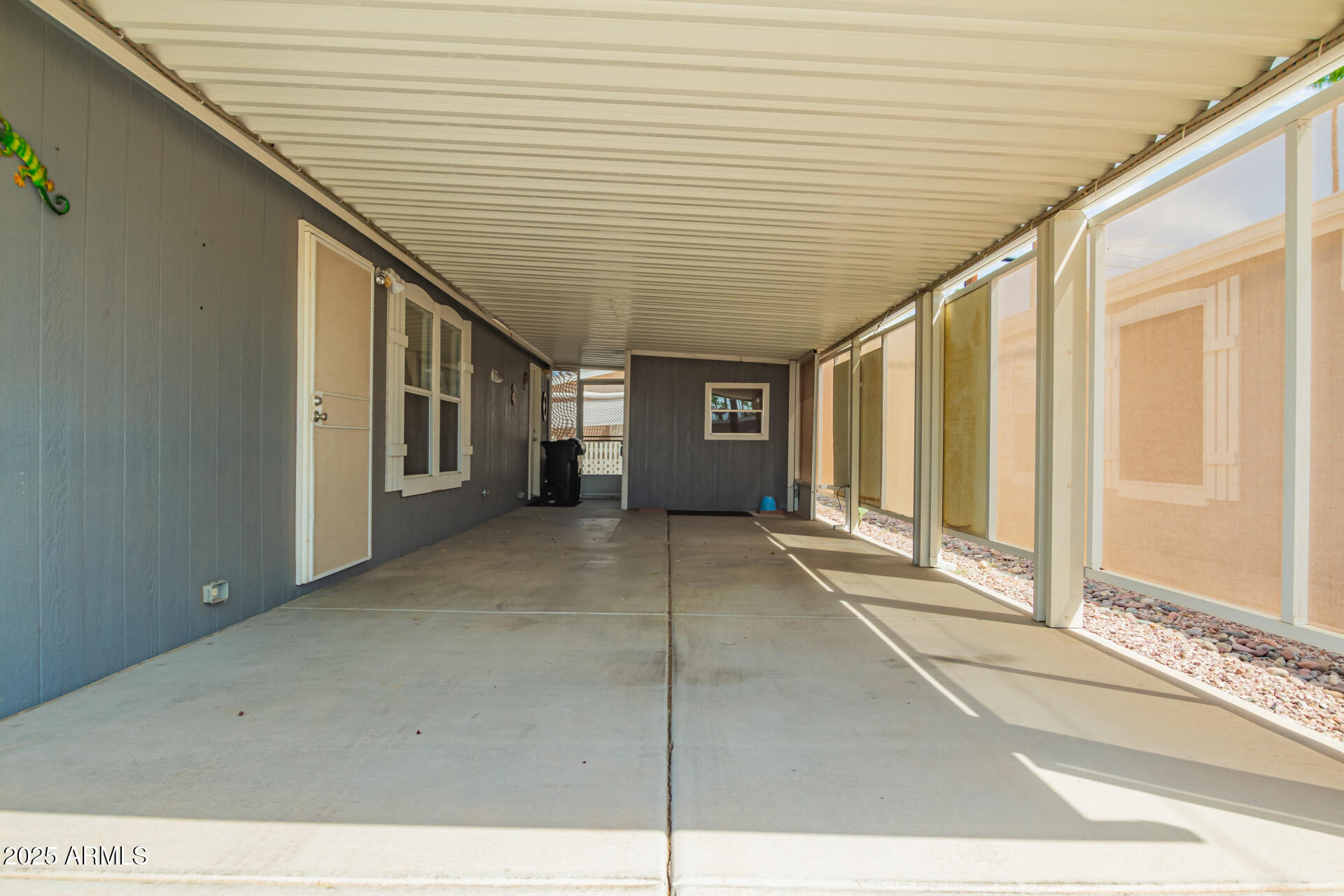 2929 E Main Street 83