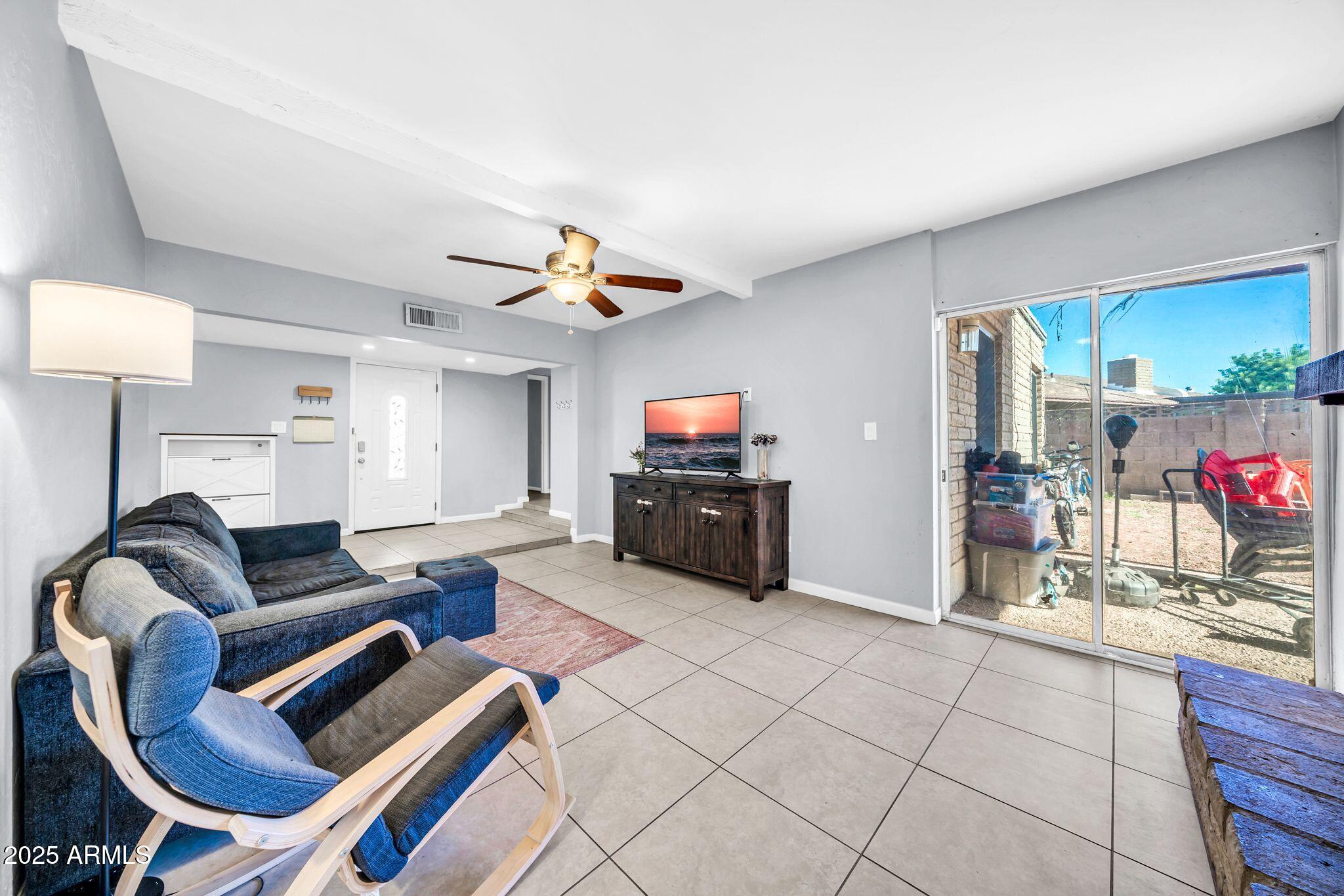 3743 W SAHUARO Drive