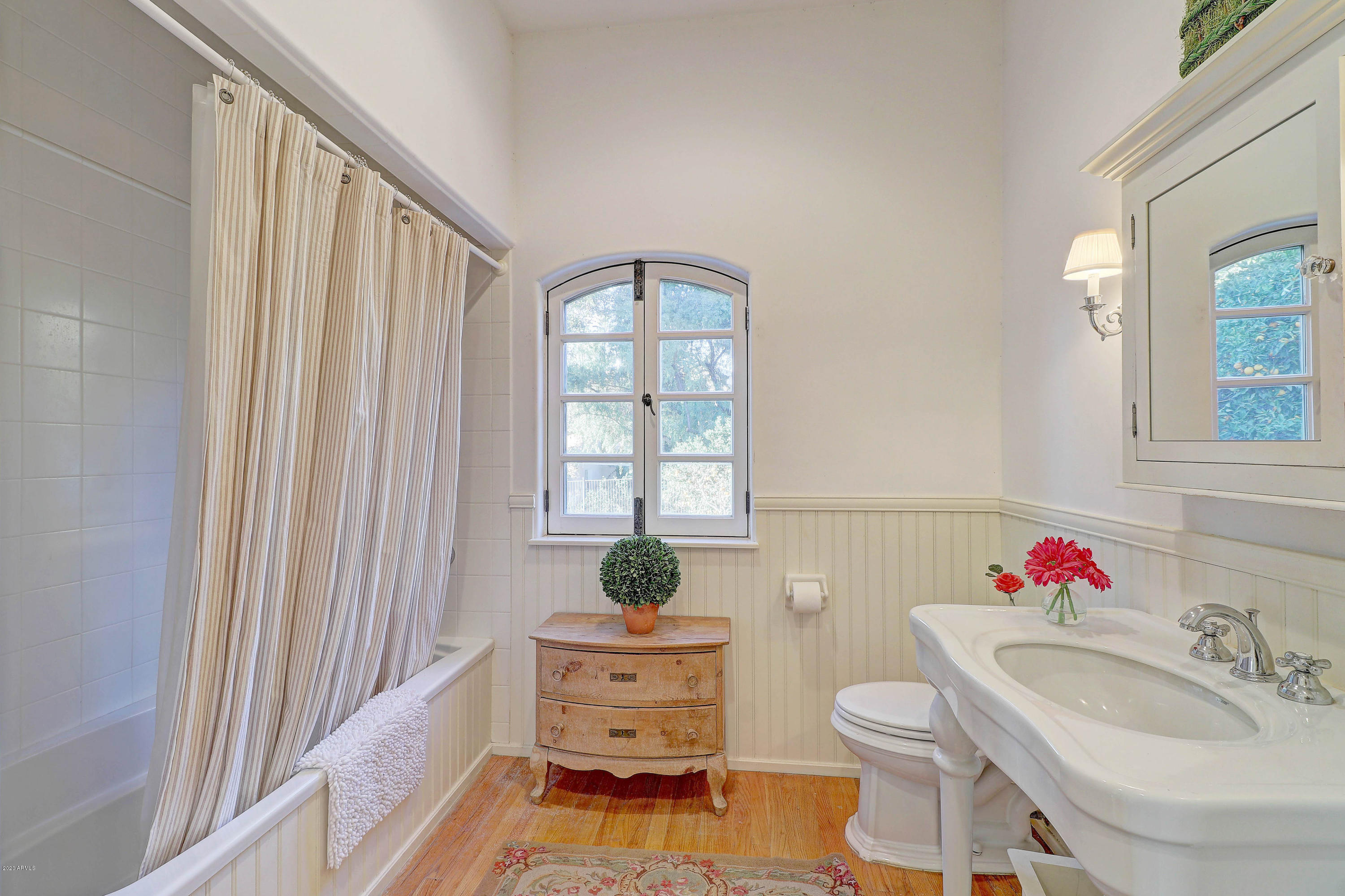 PARADISE HILLS - Residential