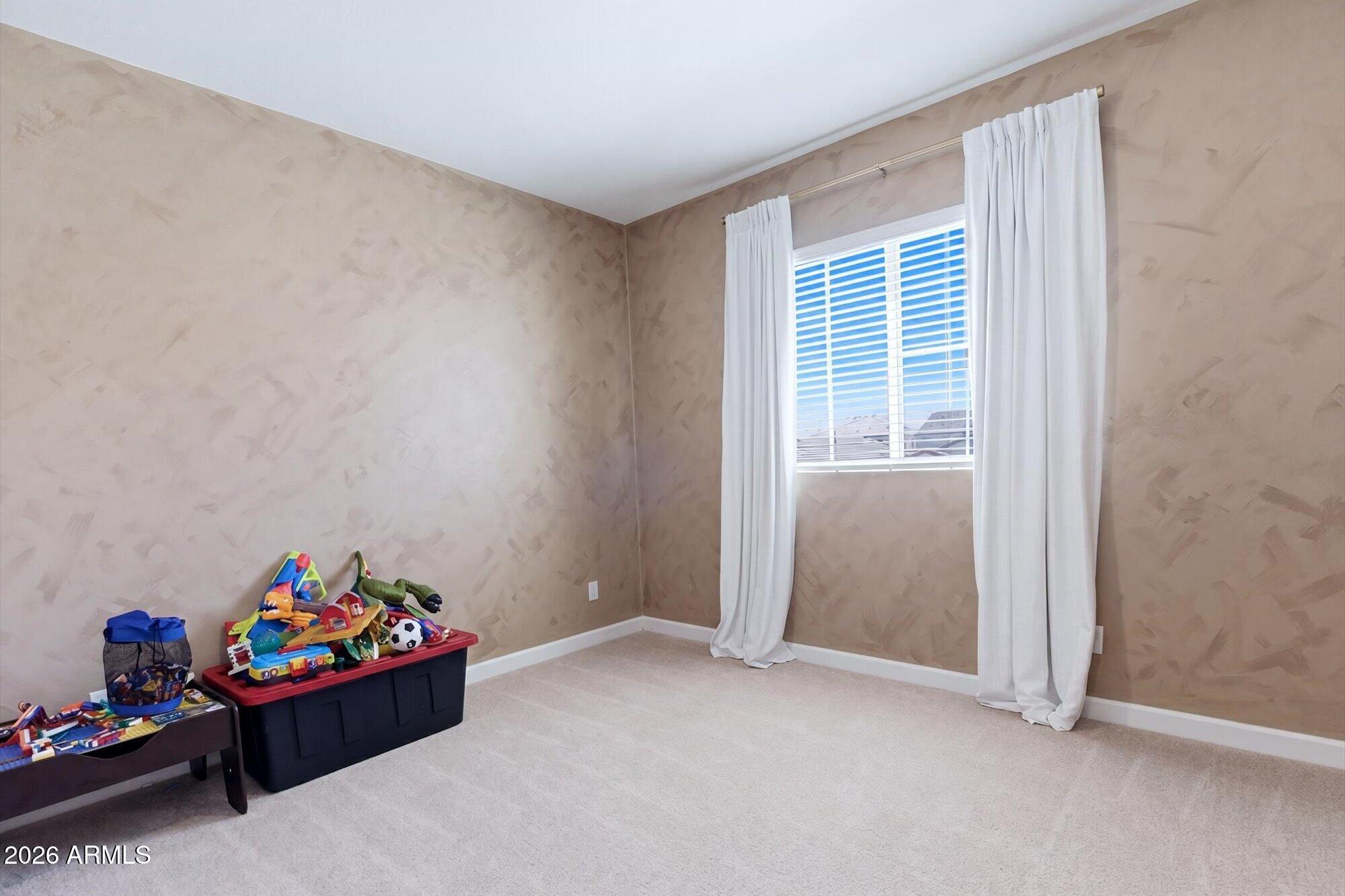 Hillstone-West - Residential
