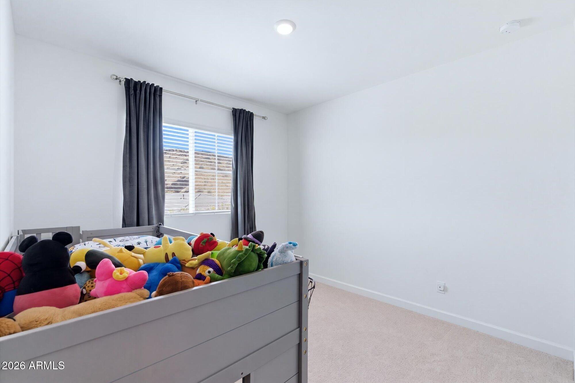 Hillstone-West - Residential