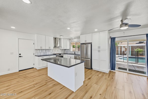 18801 N 23RD AVE, PHOENIX, AZ 85027 - Image a64b4db9e4ddcbfc1e106c0e1e9229e2/2484048760