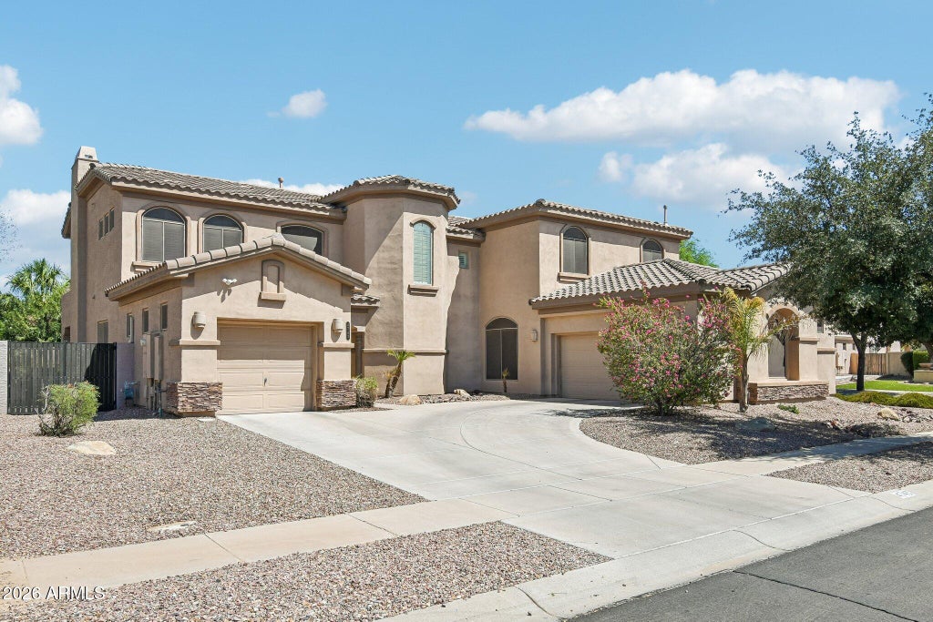 Photo of 4743 S Star Canyon Drive, Gilbert, AZ 85297 (MLS # 7076379)