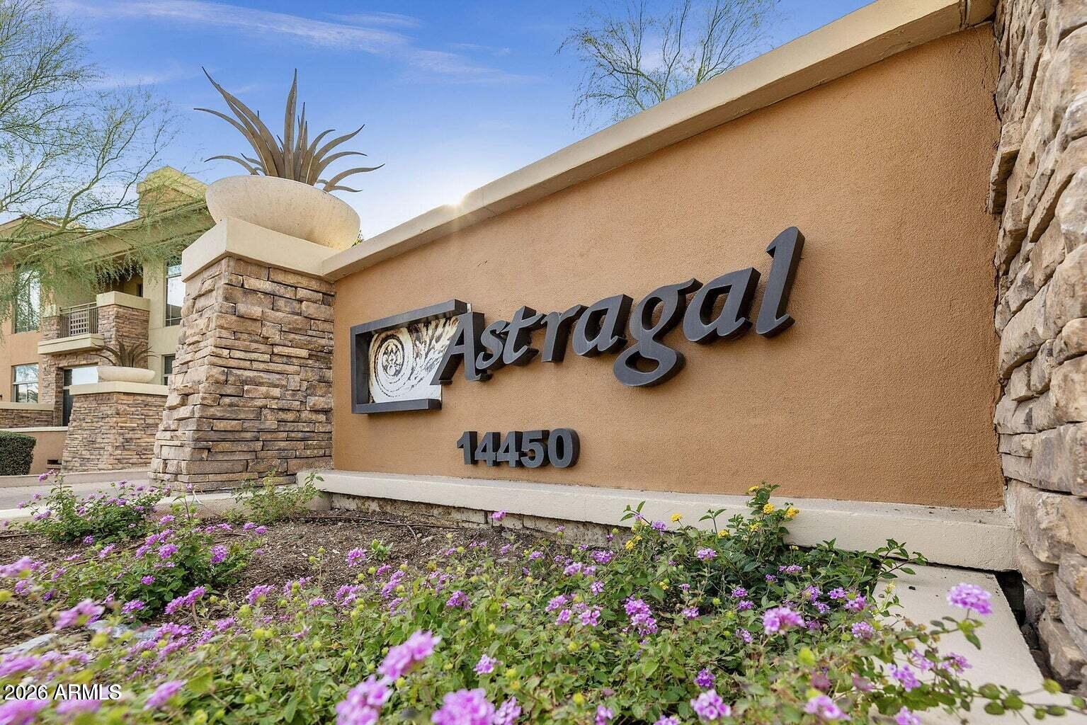 14450 N Thompson Peak Parkway 111