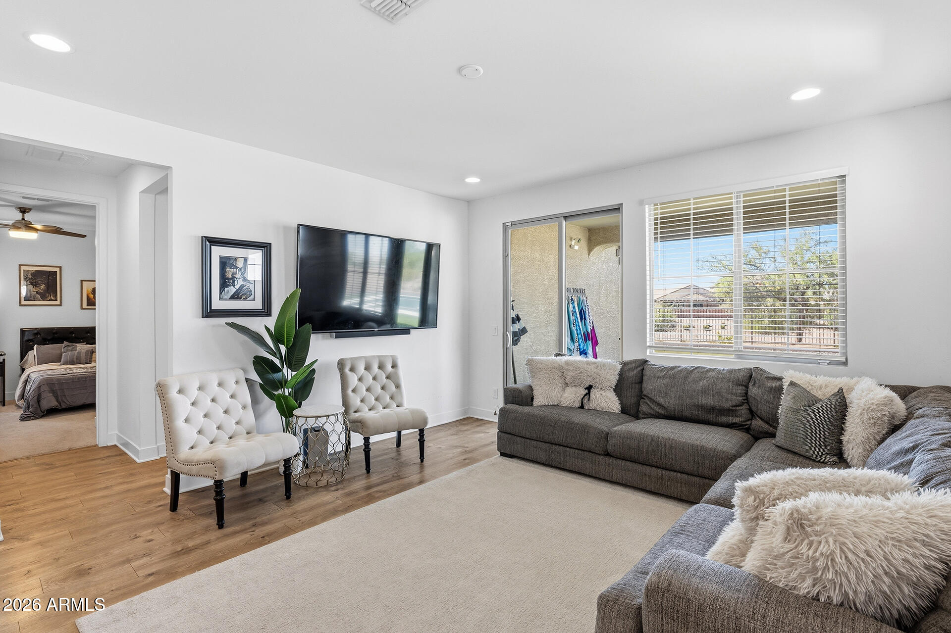 11018 E TESLA Avenue