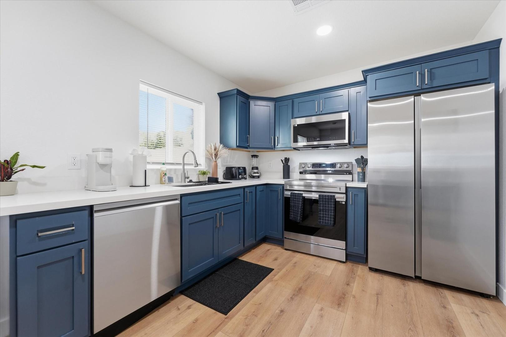 1548 N Upland Circle C