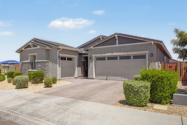 10924 W WOOD ST, TOLLESON, AZ 85353 - Image a6579f59f237fcc8a779d1df187d57c4/3219838081