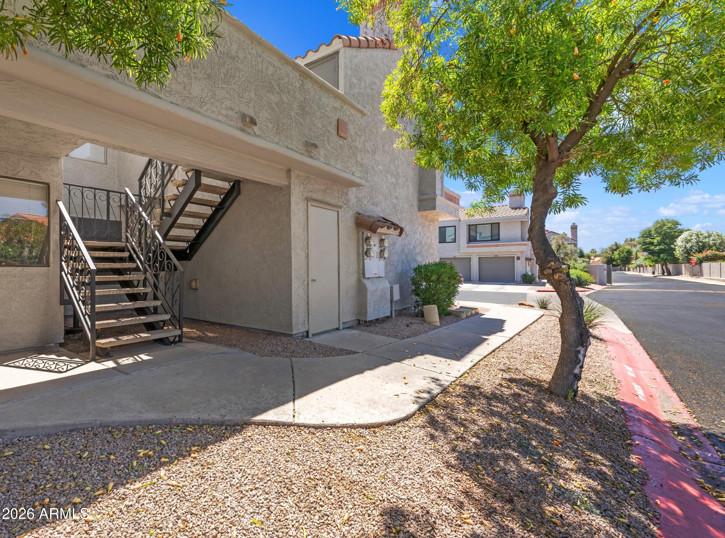 10115 E Mountain View Road 2055