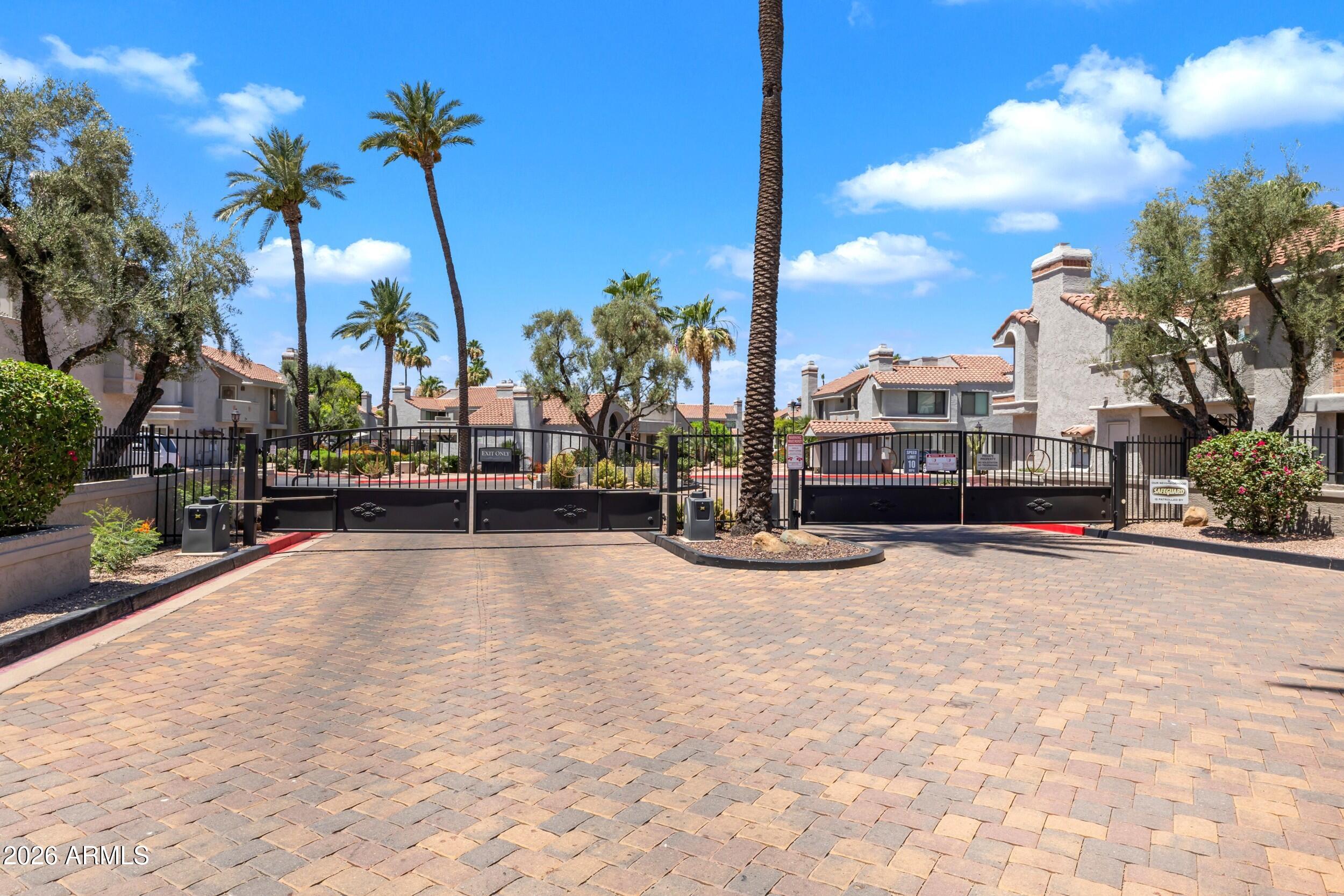 10115 E Mountain View Road 2055