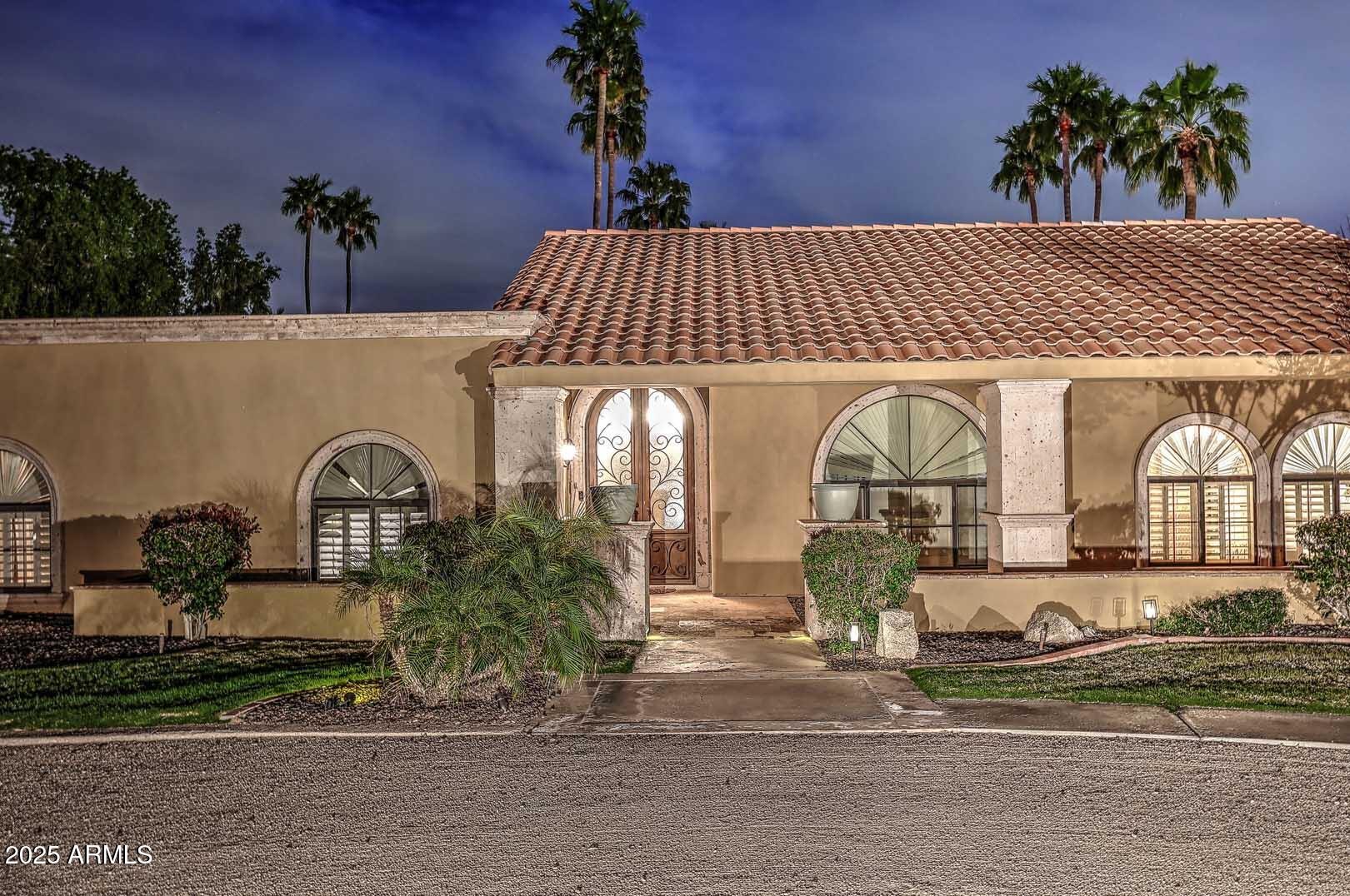 10365 E PARADISE Drive