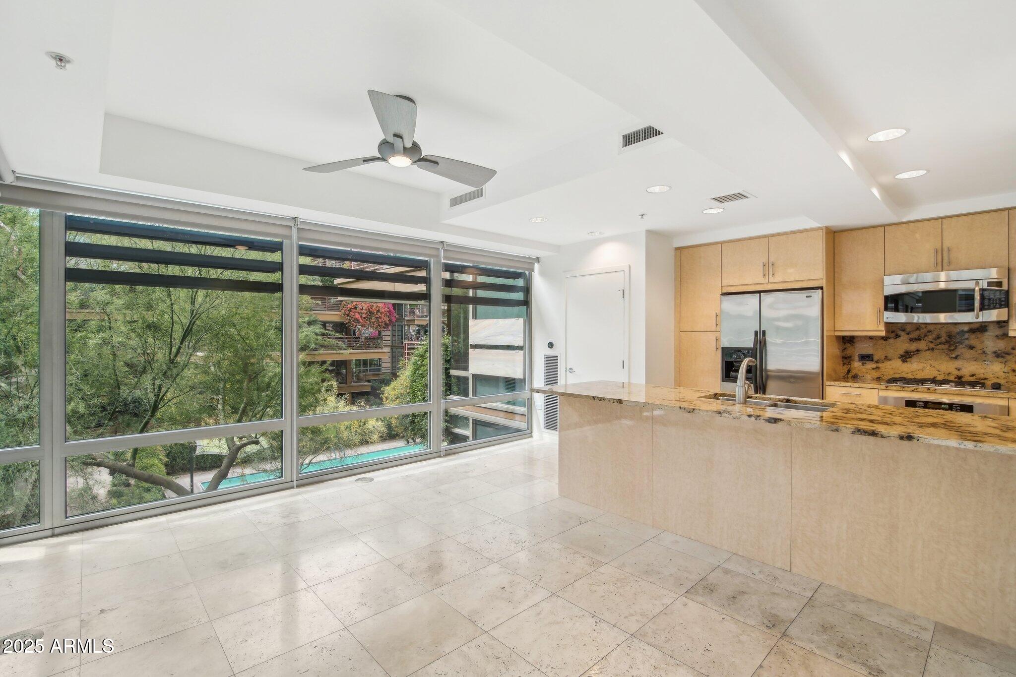 7131 E RANCHO VISTA Drive 3001