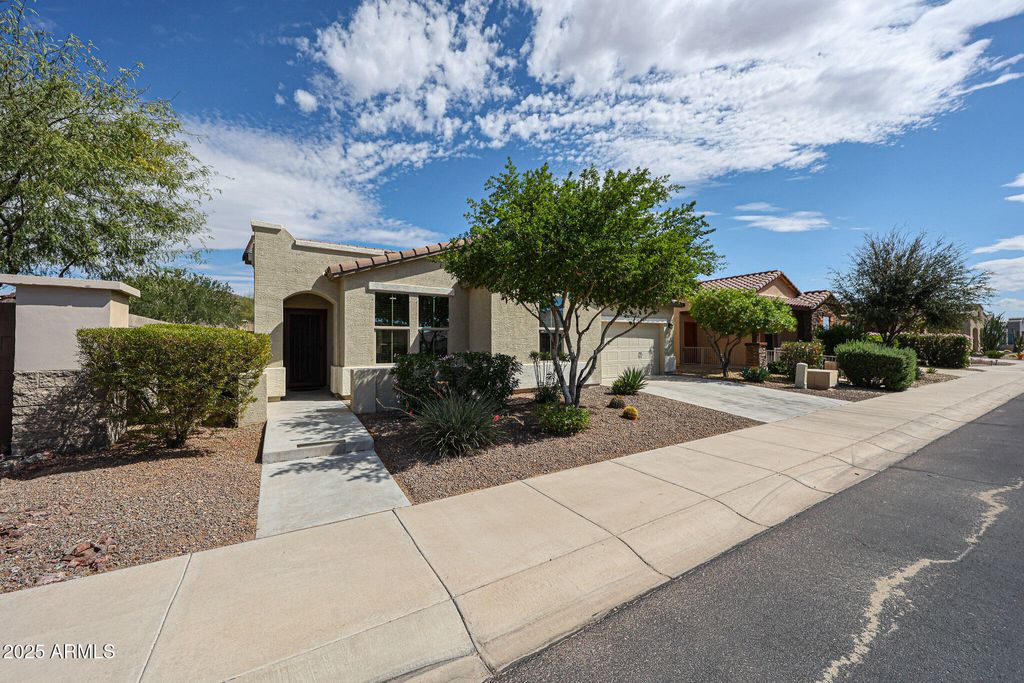 Photo of 17131 S 174th Drive, Goodyear, AZ 85338 (MLS # 6932165)