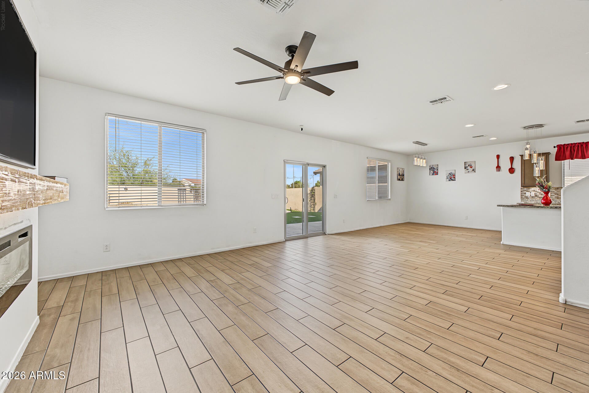 10322 W PAYSON Road