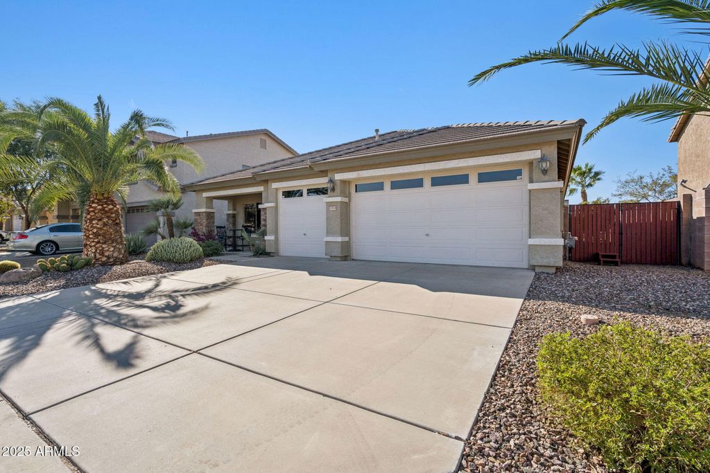 Photo of 21814 N Sunset Drive, Maricopa, AZ 85139 (MLS # 6952335)