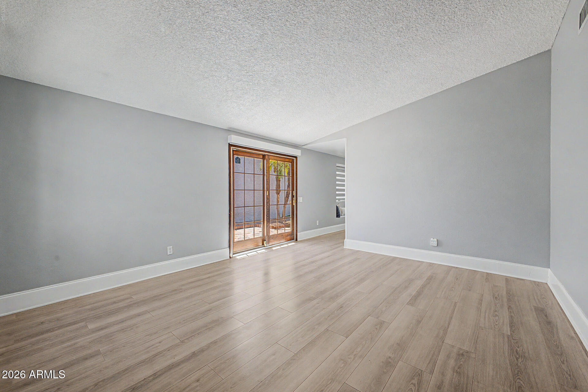 1835 W EL MONTE Place