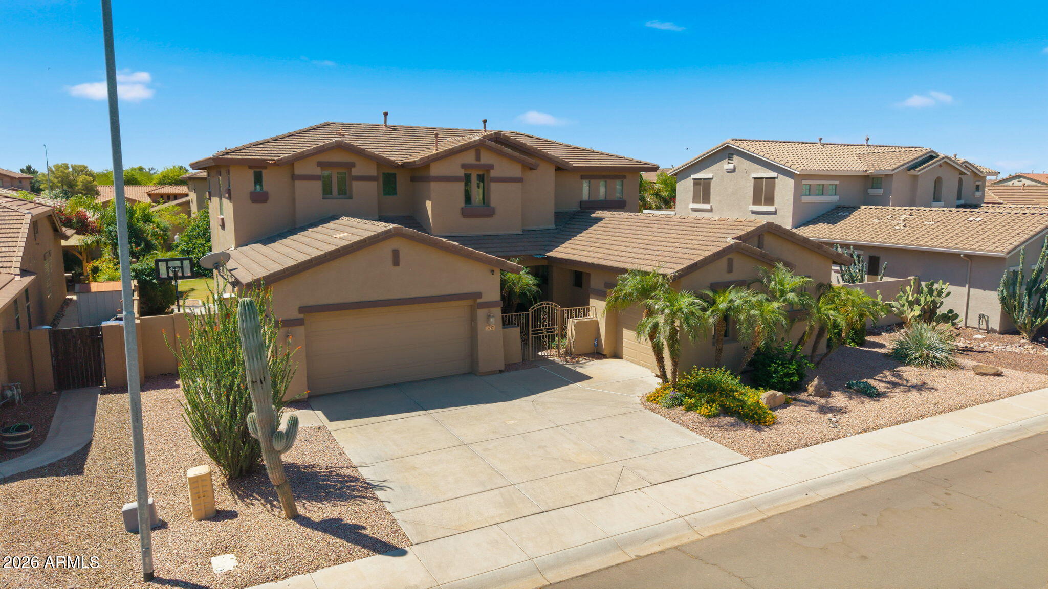 3937 E TAURUS Place
