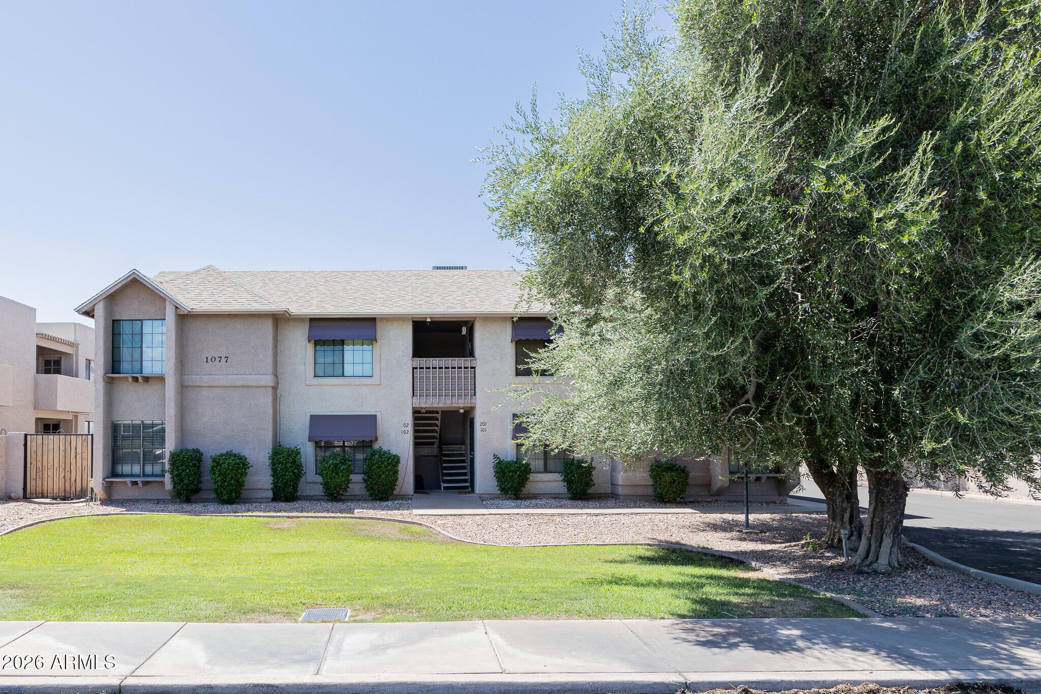 1077 W 1ST Street 105
