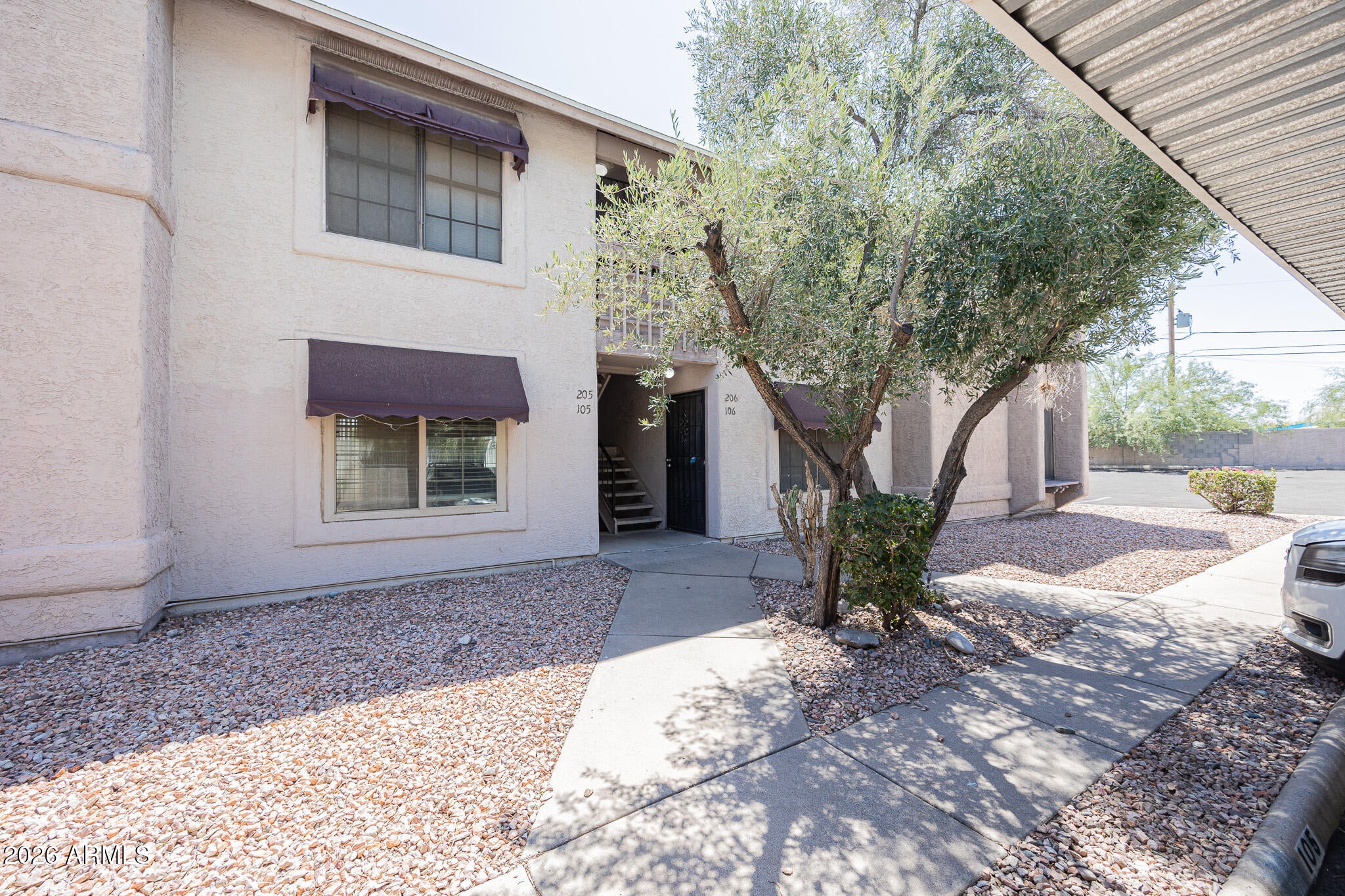 1077 W 1ST Street 105