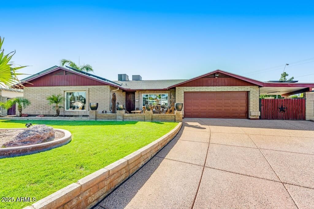 Photo of 1265 W Ellis Street, Mesa, AZ 85201 (MLS # 6932328)