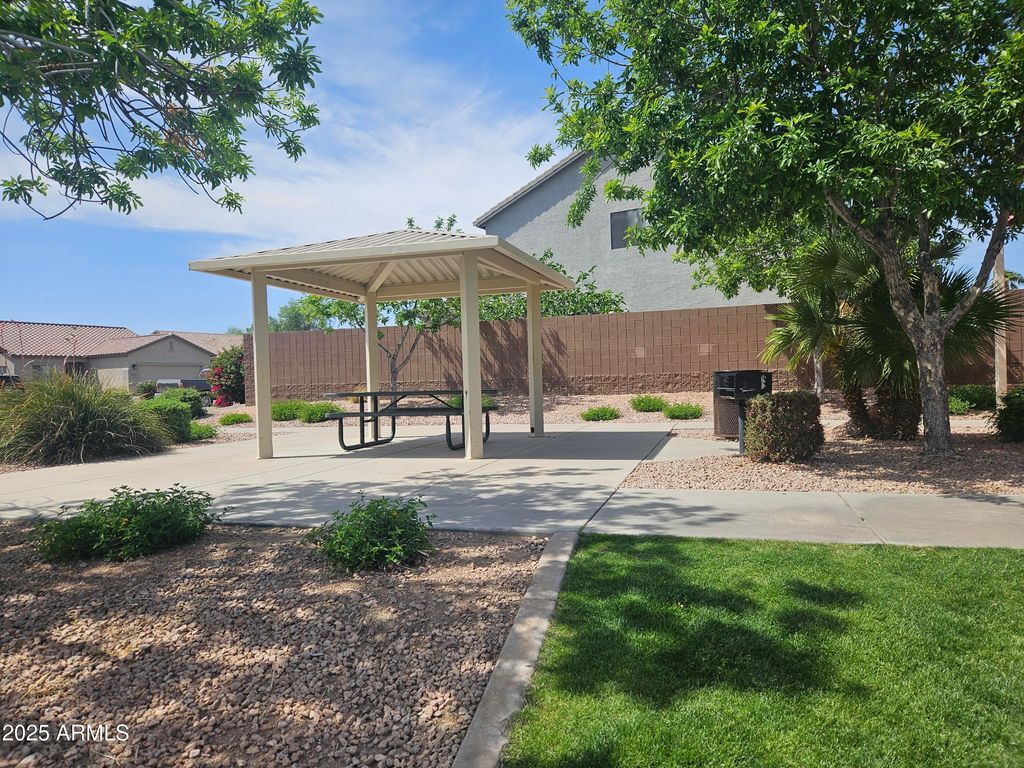 listing image 52