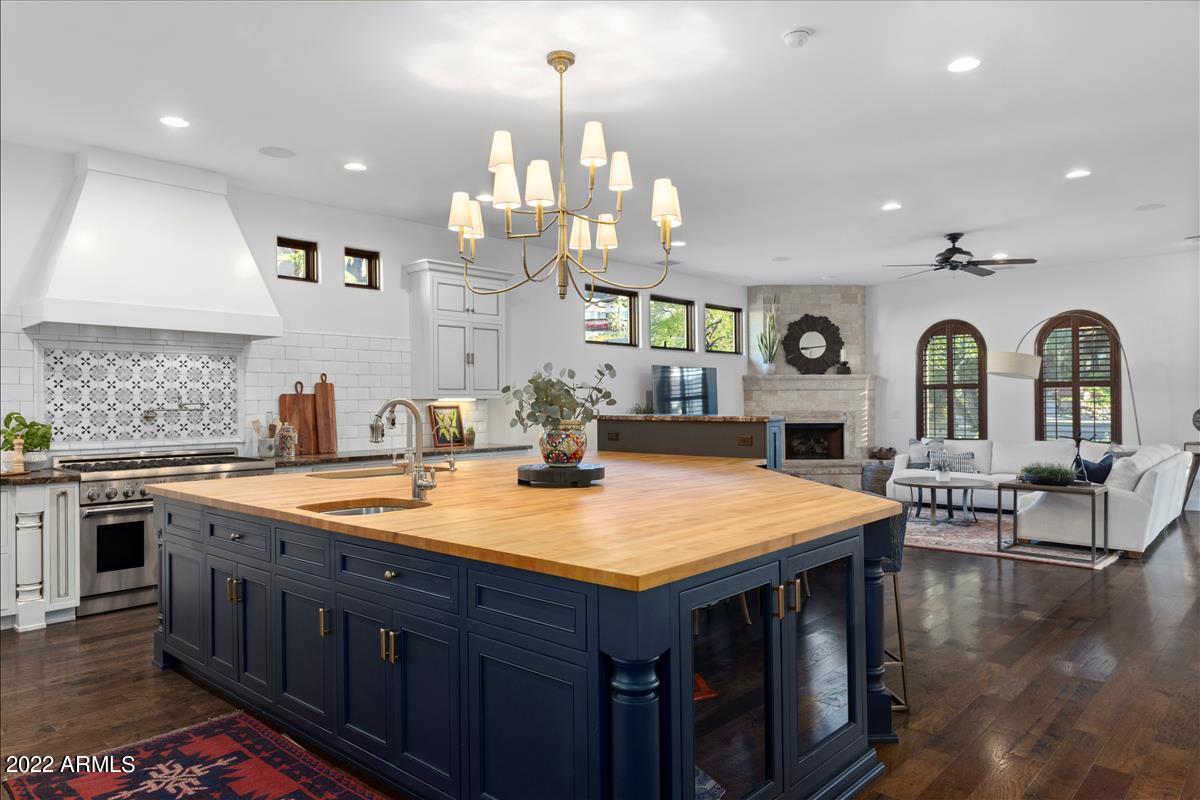 HERITAGE HILLS UNIT 2 - Residential