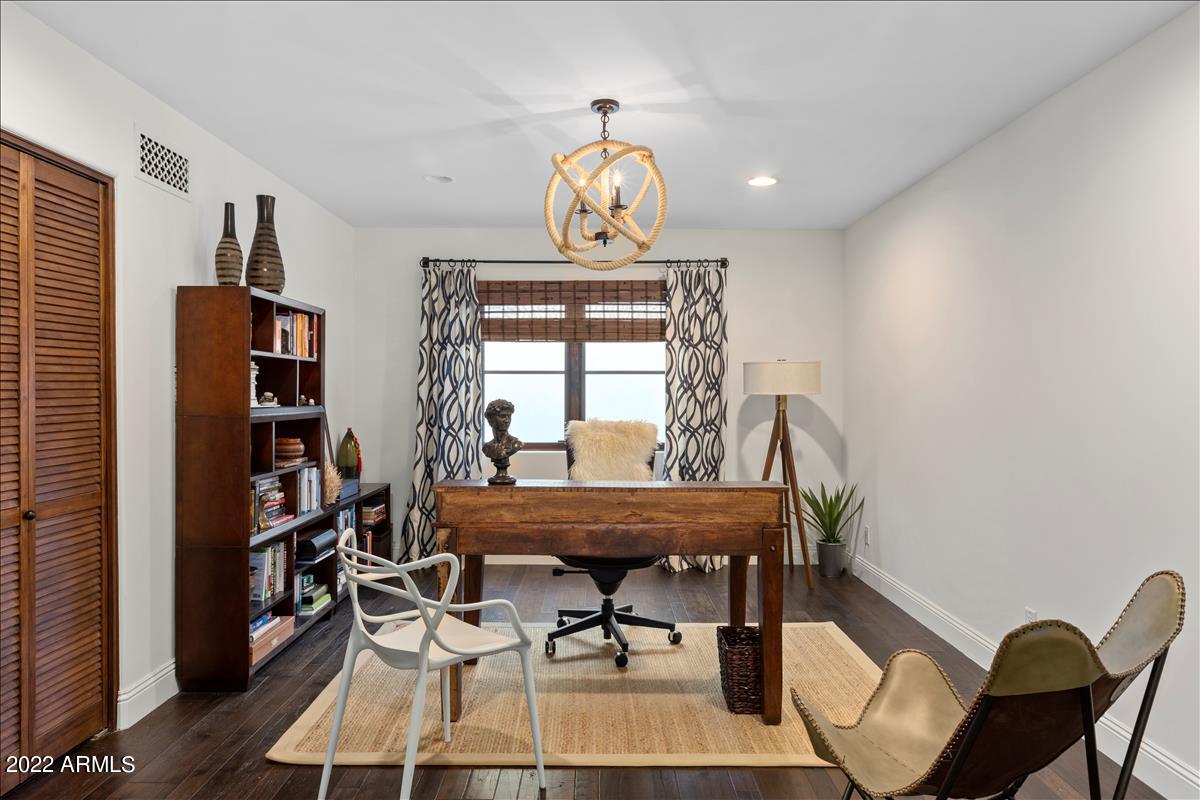 HERITAGE HILLS UNIT 2 - Residential