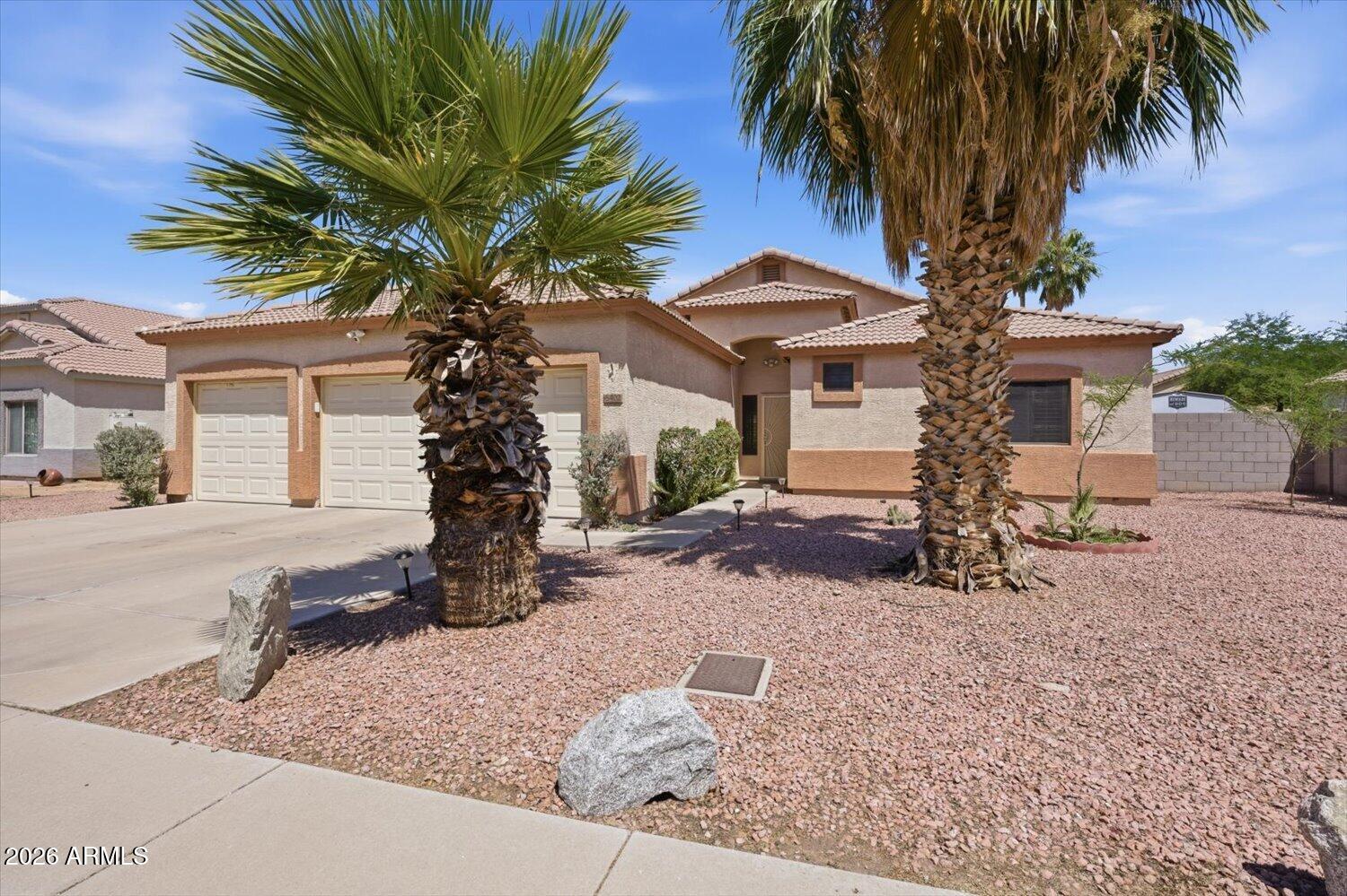 6402 W EDGEMONT Avenue