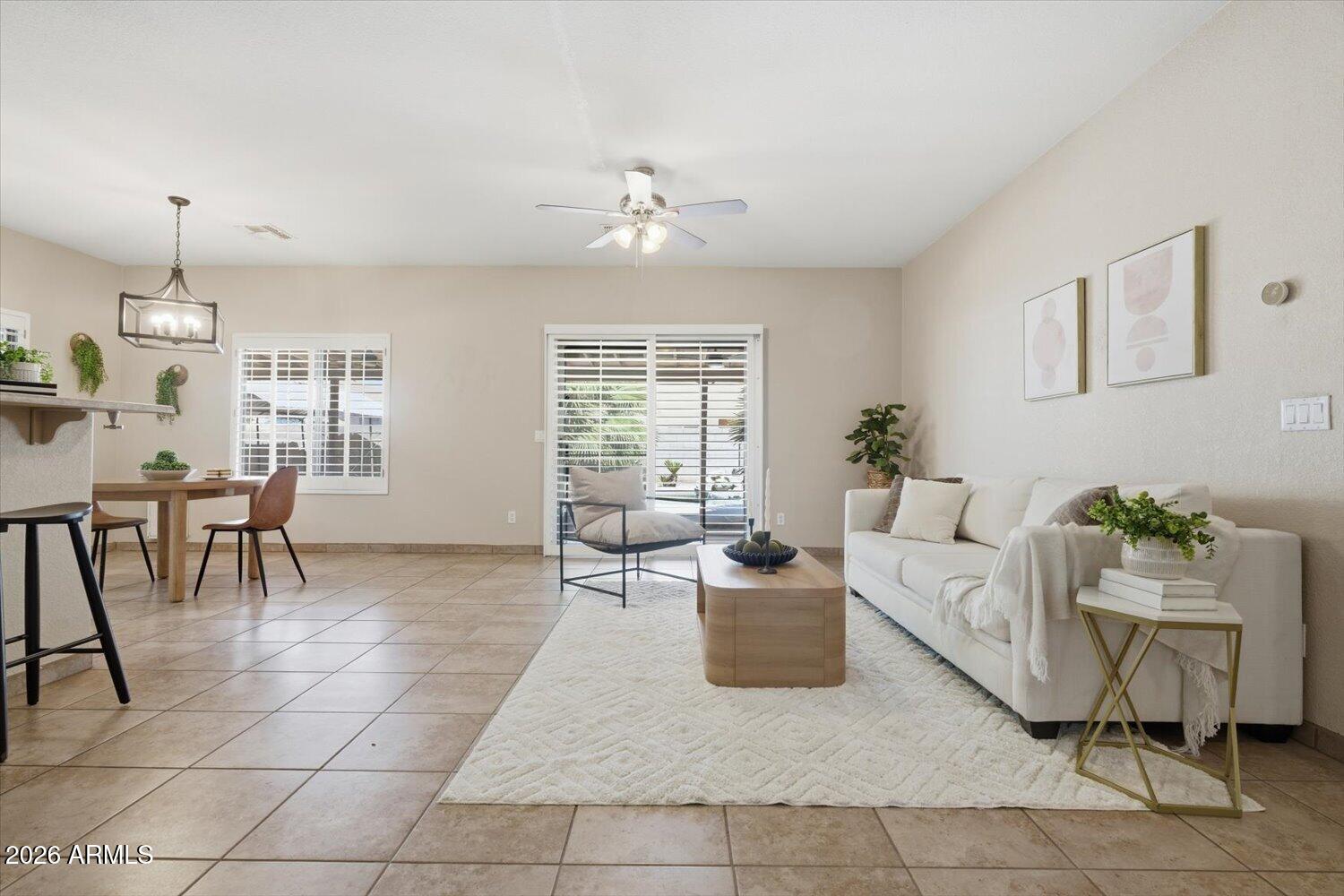 6402 W EDGEMONT Avenue